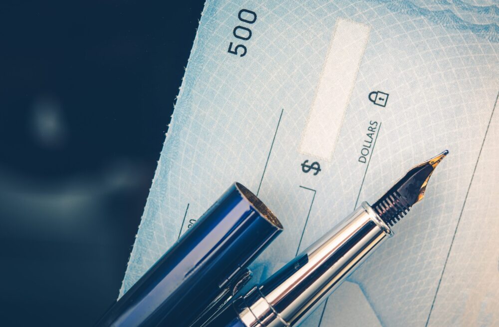 blank paycheck pen